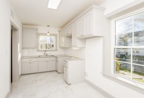 featured image of 3245 Carlotta St