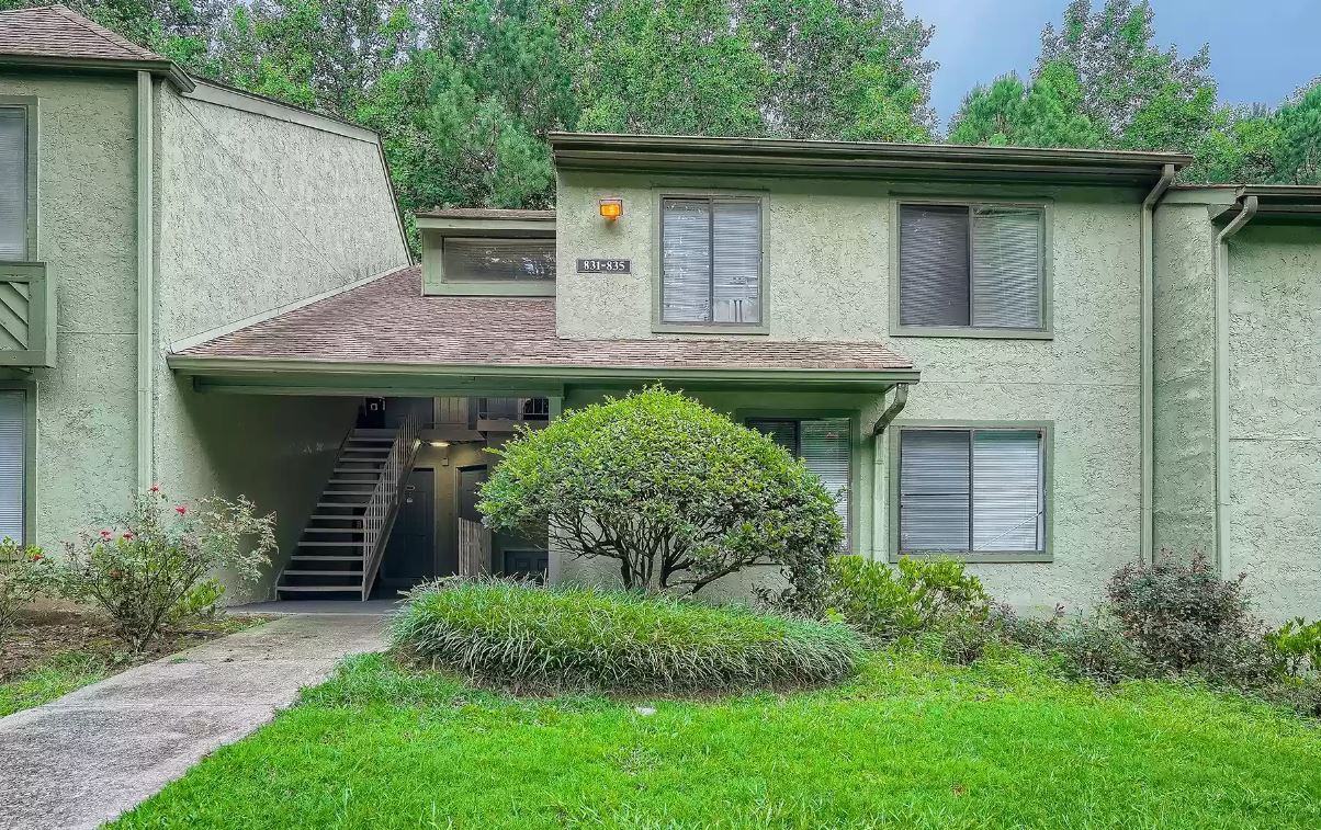 831 Seasons Pkwy #831 - Photo 6 of 15