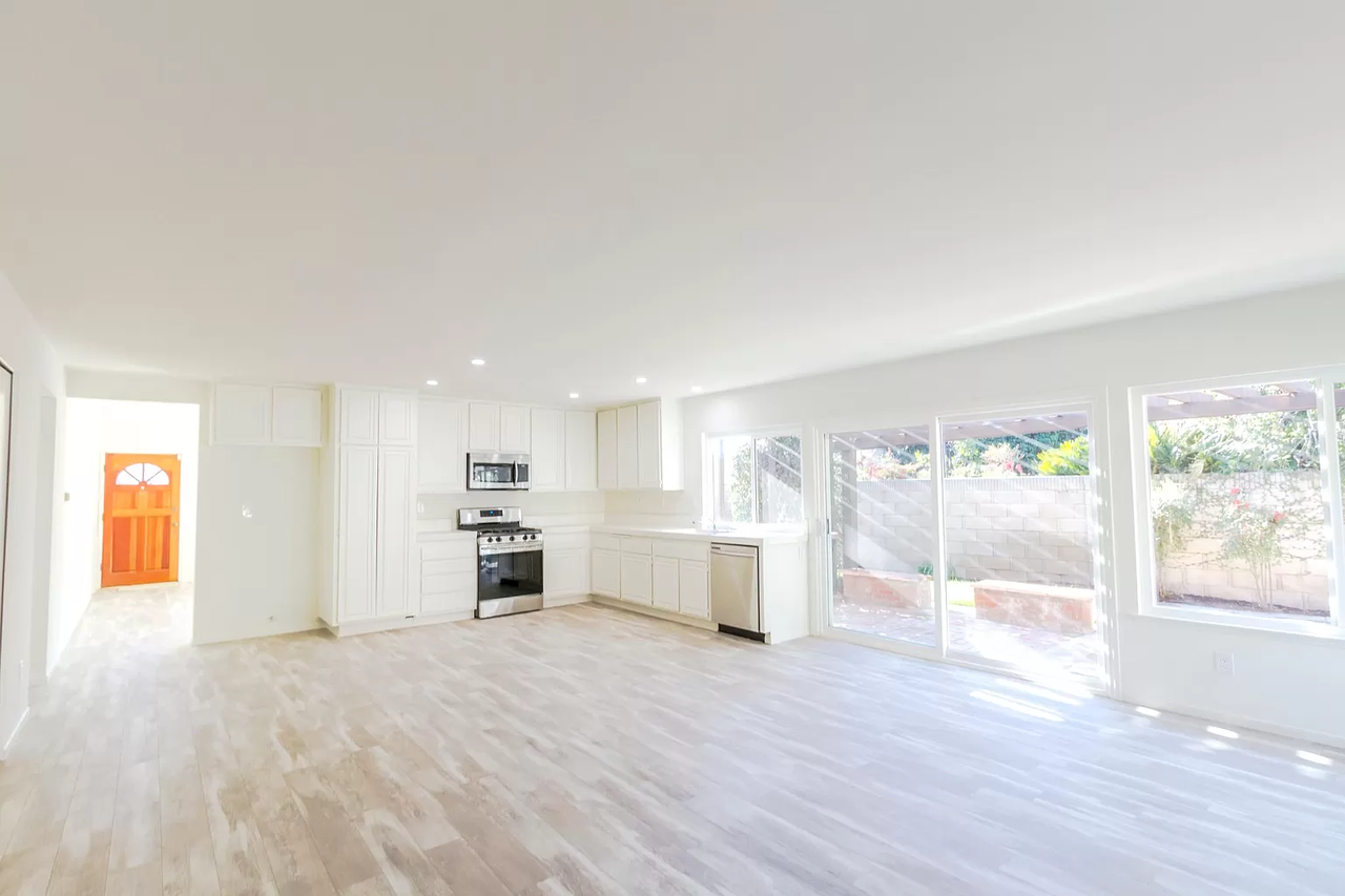 966 Goldenrod Drive - Photo 6 of 21