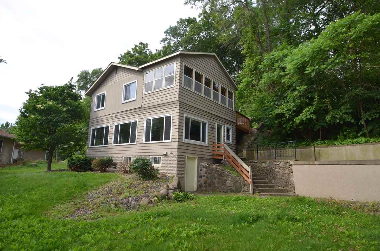 21479 Iverson Ave N - Photo 2 of 9