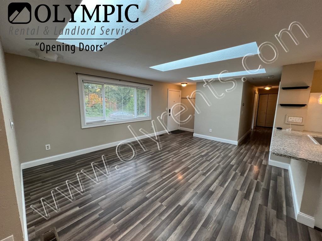 5127 75th Ave Sw - Photo 2 of 16