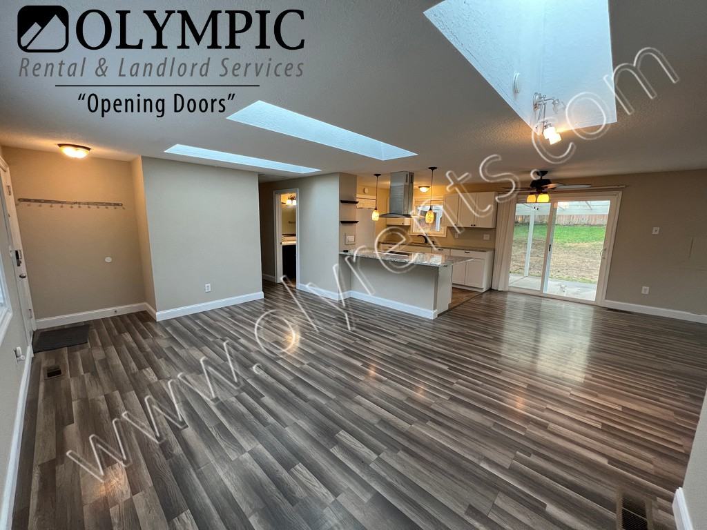 5127 75th Ave Sw - Photo 3 of 16