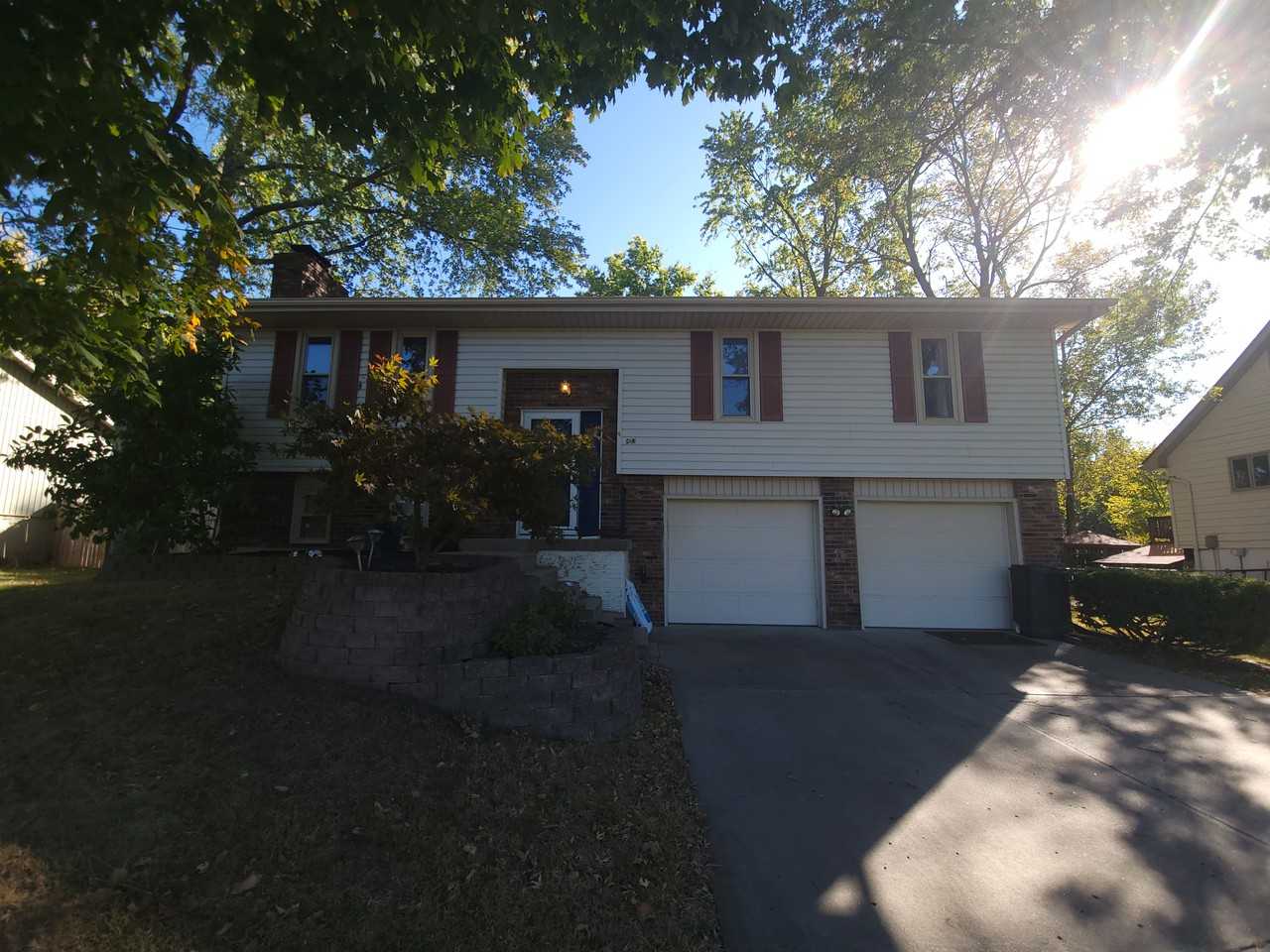 8013 N Congress Ave - Photo 2 of 27