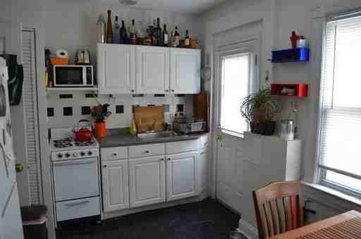 1159 3rd St NW - Photo 2 of 5