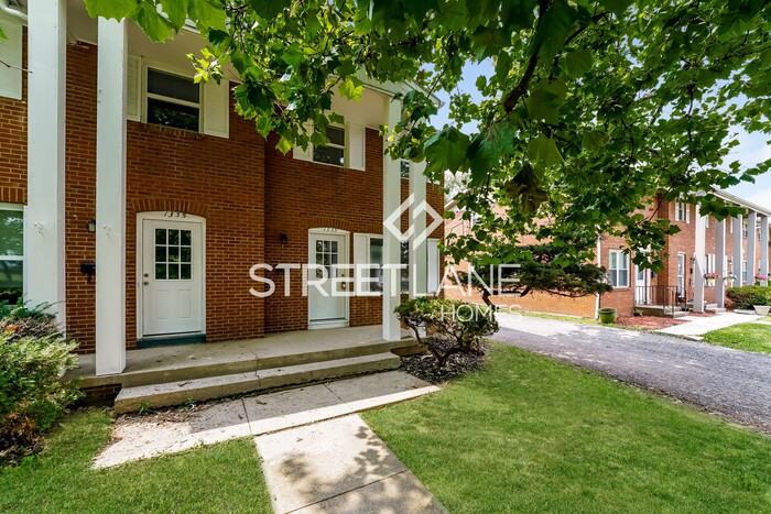 1333 Barnett Rd - Photo 2 of 15