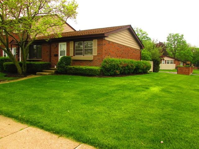 272 Station Dr - Photo 2 of 16