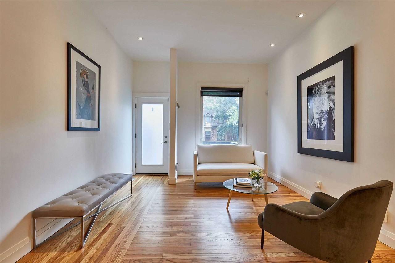 42 Lewis Street - Photo 2 of 24