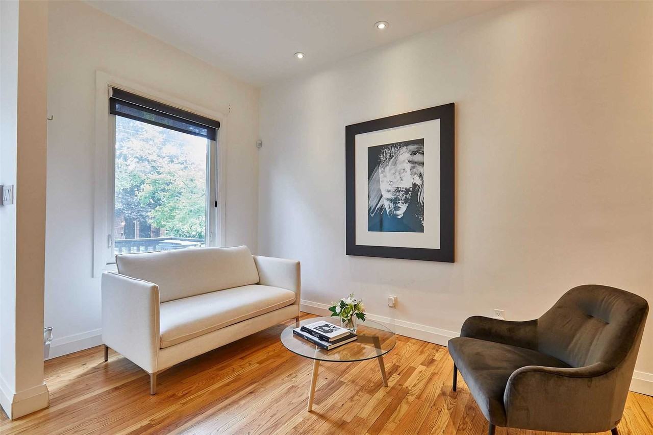 42 Lewis Street - Photo 3 of 24