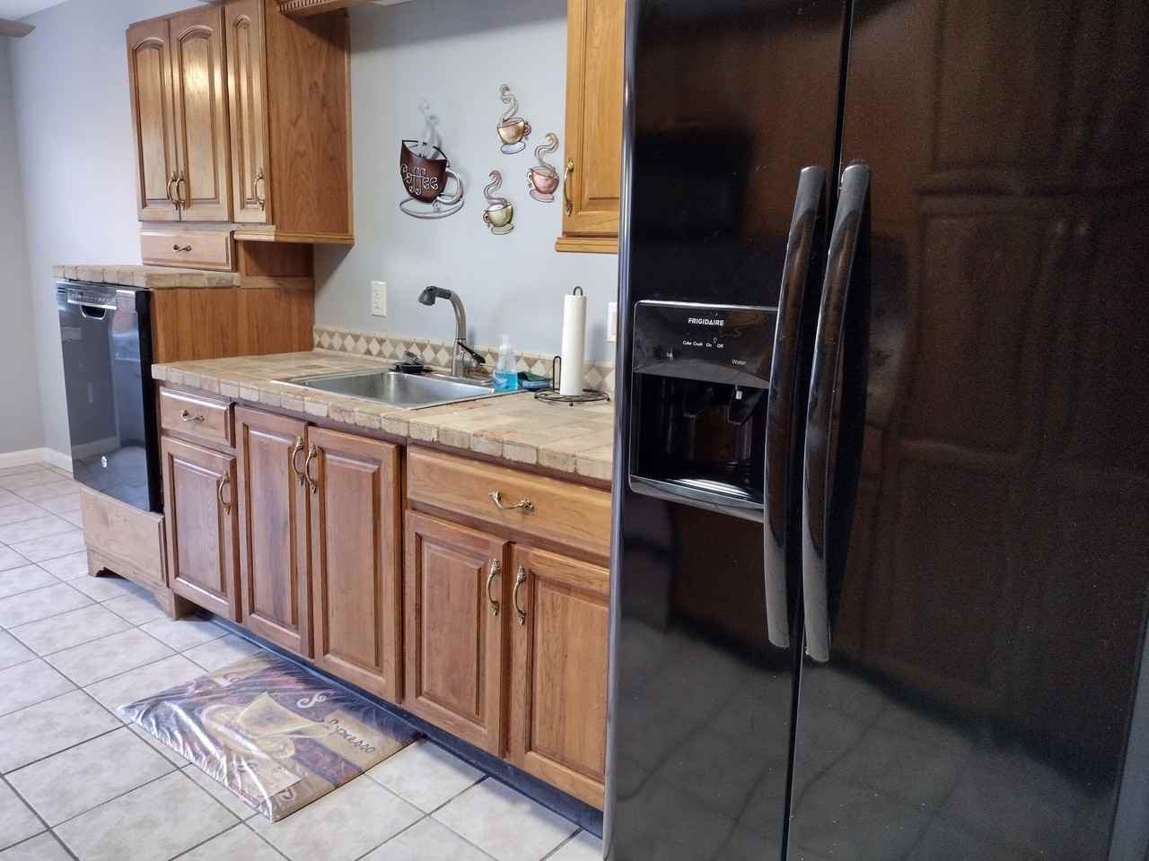 11025 Hunter Trail Lane - Photo 3 of 11