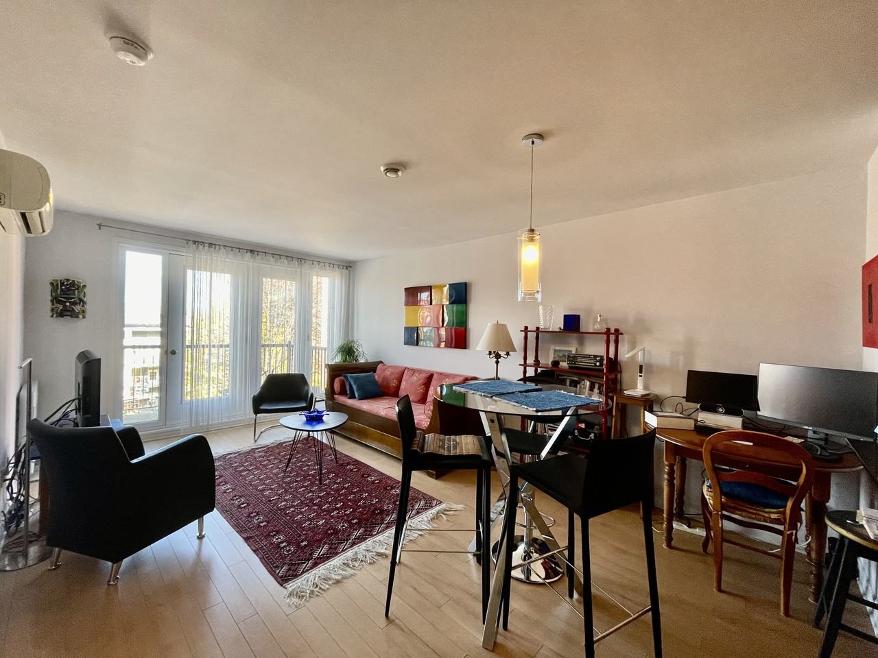 811 Rue Rielle - Photo 2 of 13