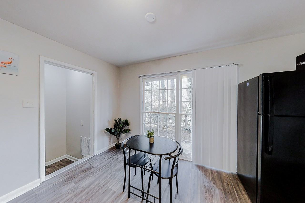 S Indian Creek Dr - Photo 2 of 9