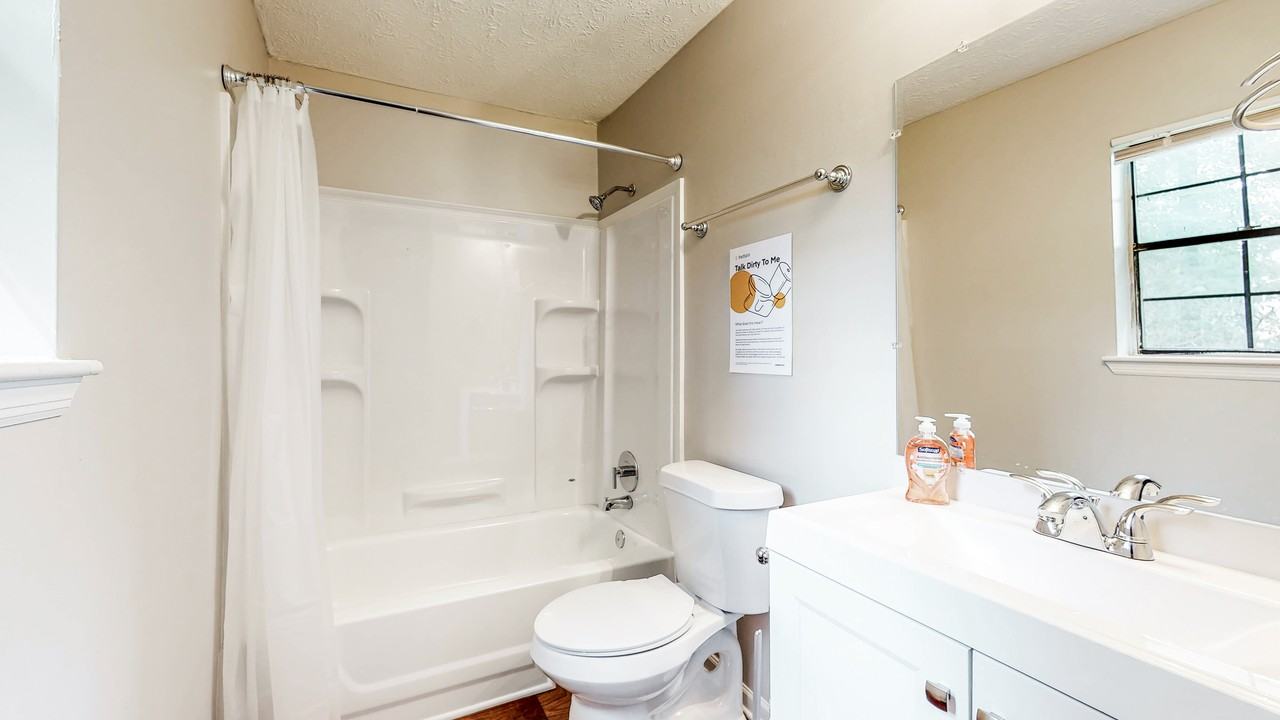 Wabash Ln - Photo 4 of 11