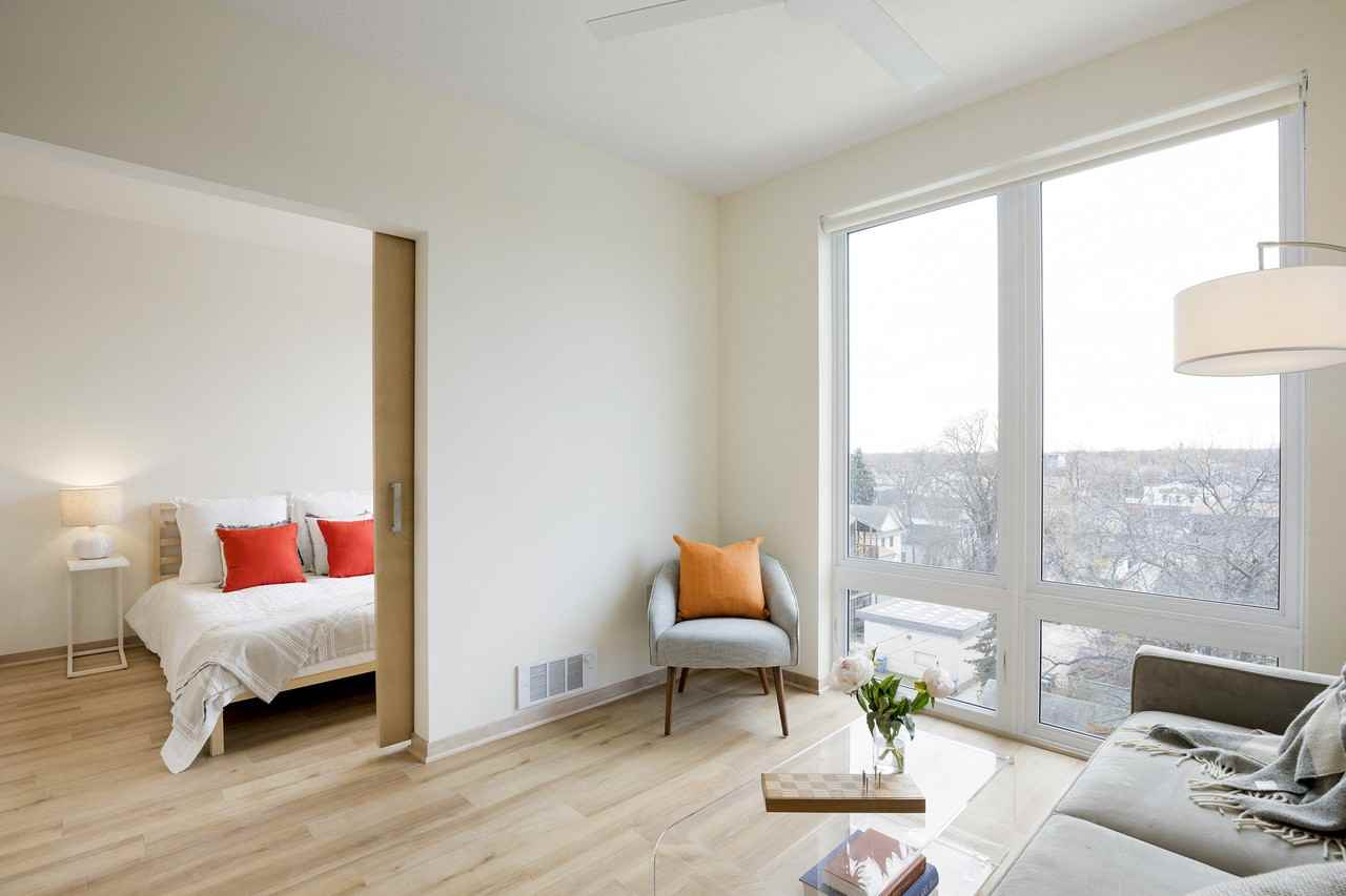 Lyndy Apartments - Photo 4 of 15