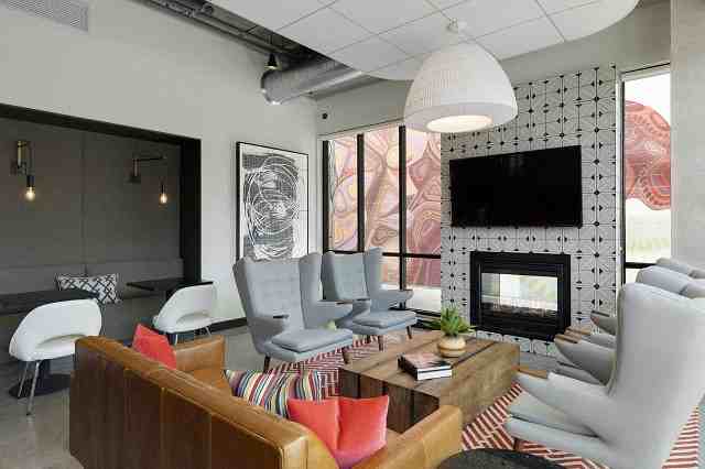 Lyndy Apartments - Photo 7 of 15