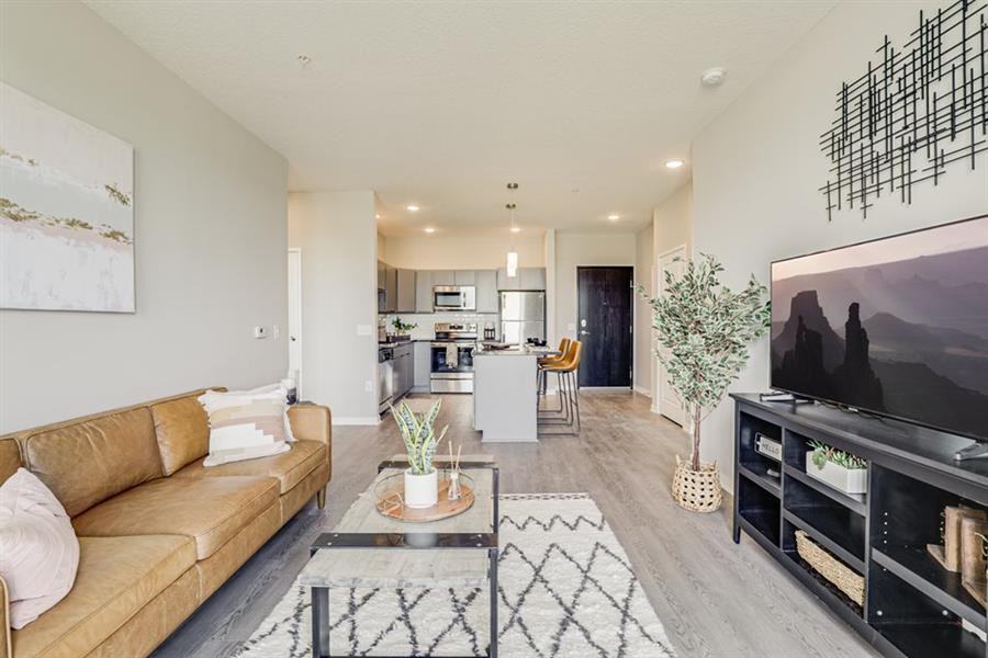 Maven Apartments - Photo 5 of 36