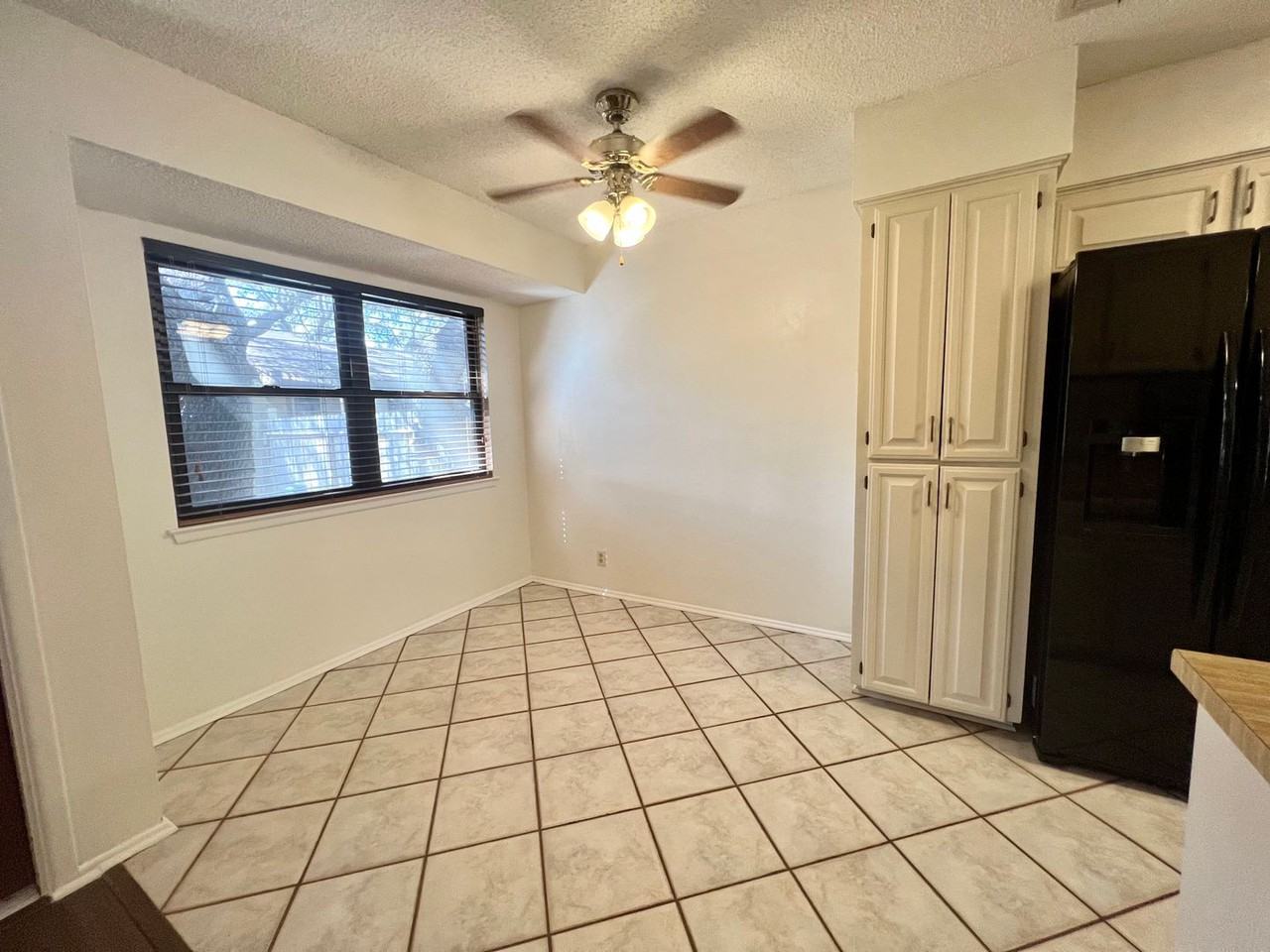 9100 Tourney Street - Photo 3 of 36