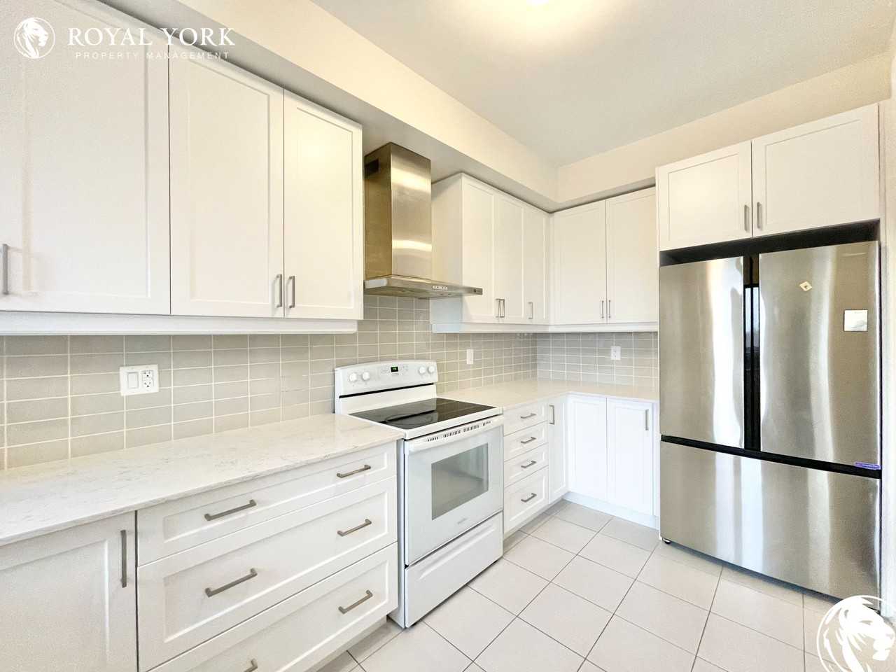 79 Gordon Cir - Photo 2 of 37