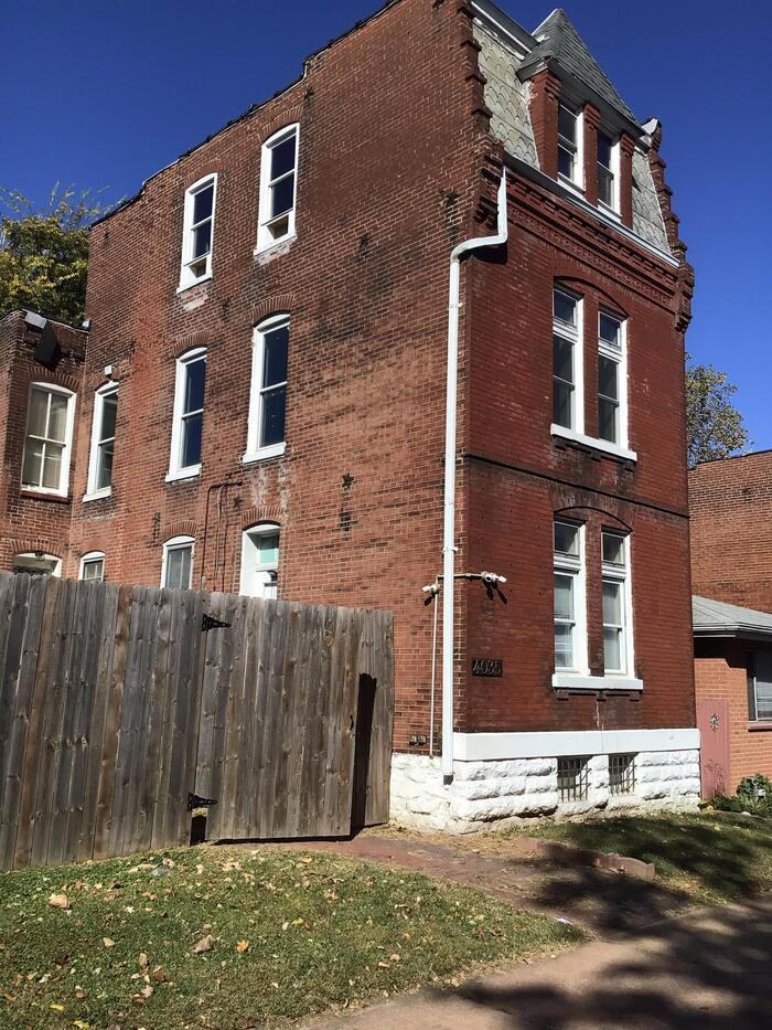 NoSecurity Deposit Apartments for Rent in St. Louis, MO Zumper