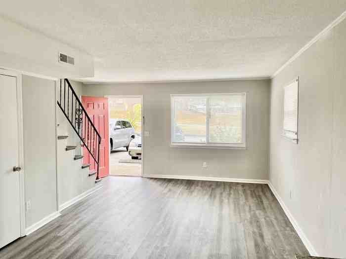 100 S Cedar Ln #100 - Photo 3 of 16
