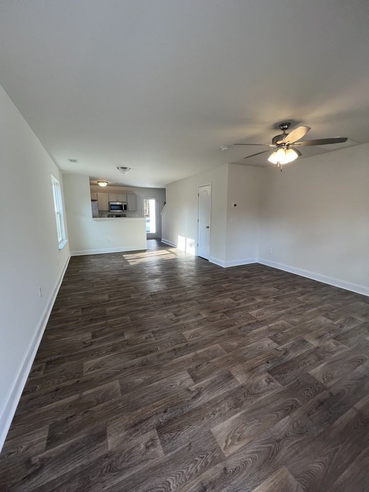 21 Moore Street - Photo 3 of 21