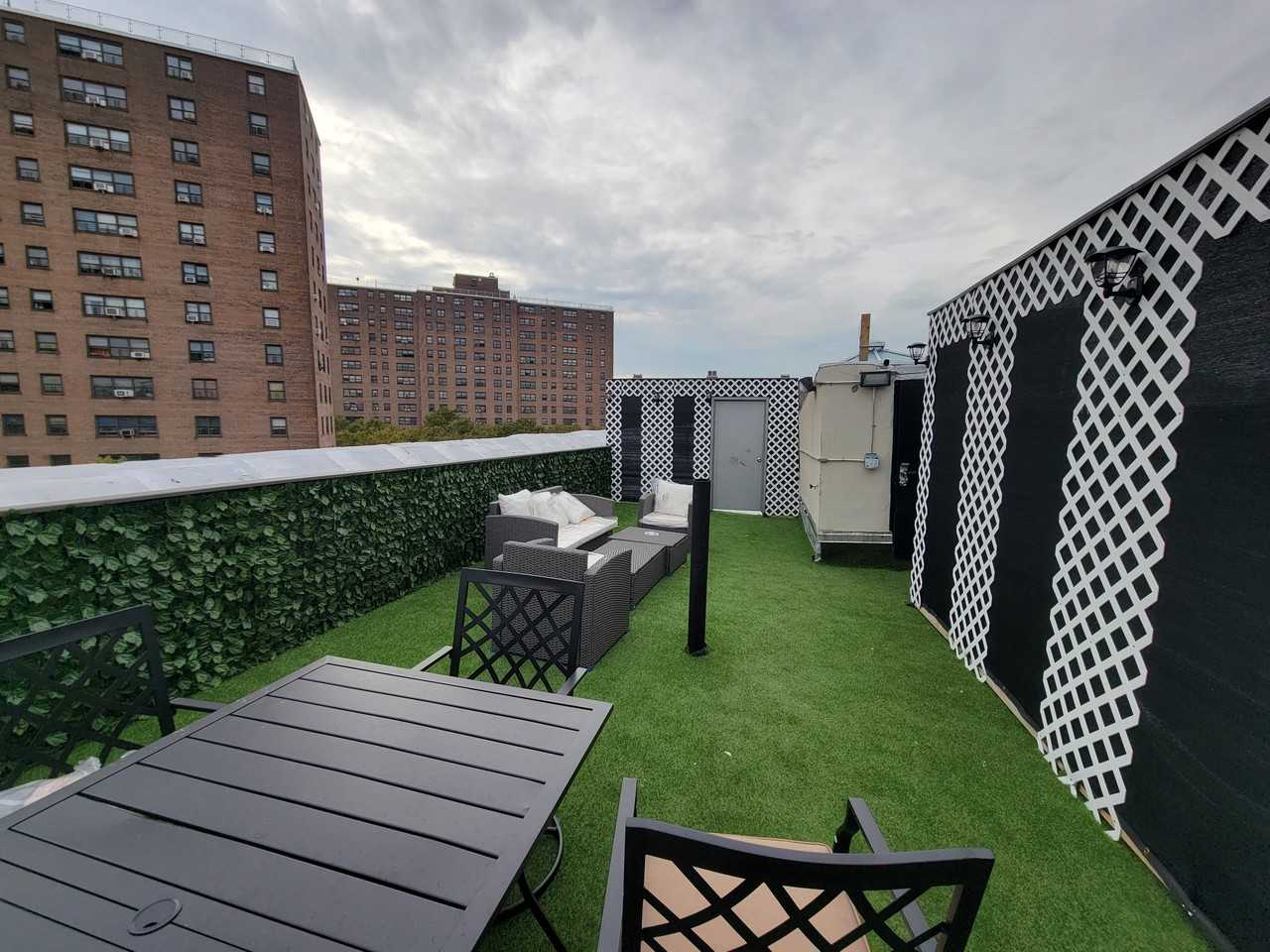 555 East 138th Street 302 - Photo 2 of 11