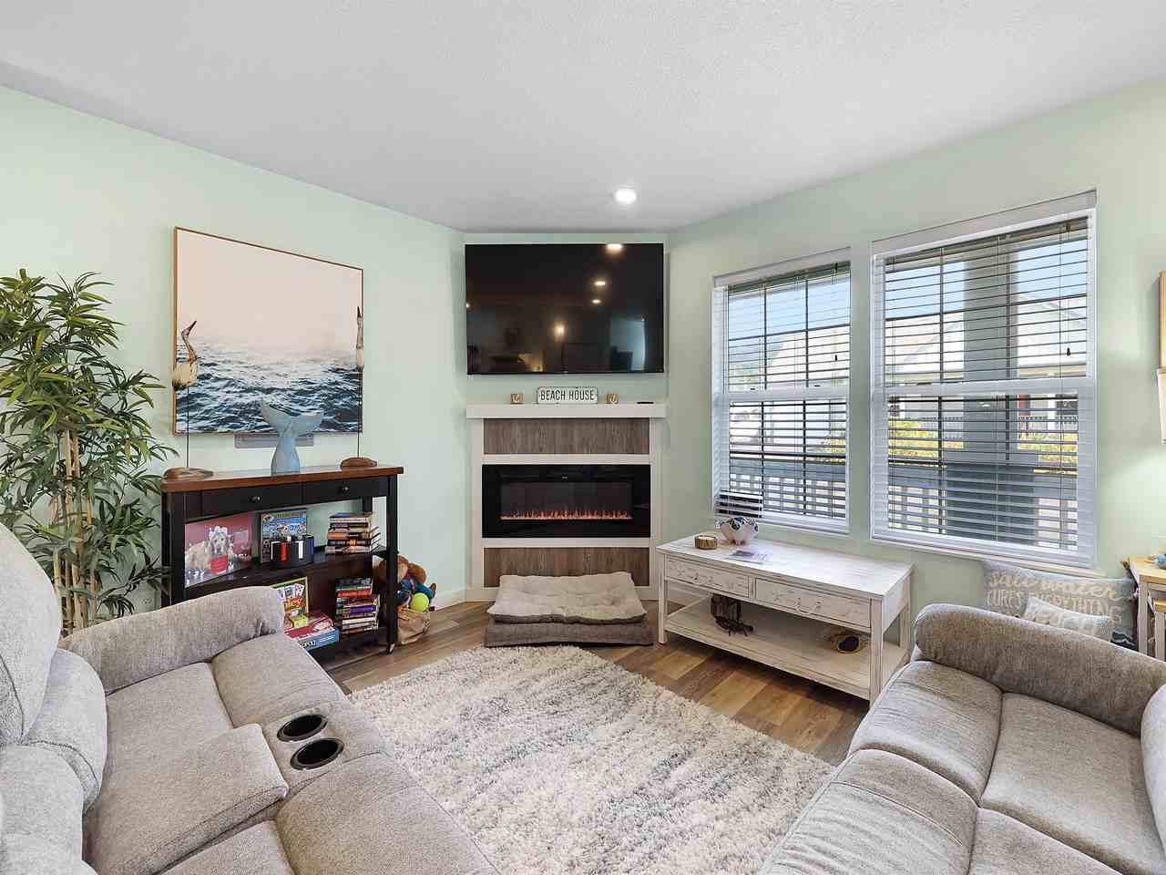 145 North Dolphin Street #1 - Photo 7 of 50