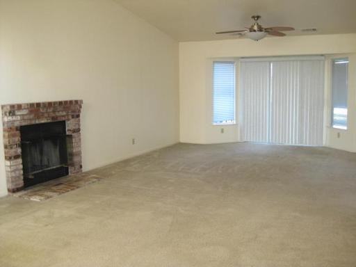 3311 Cutlas Ct - Photo 3 of 6