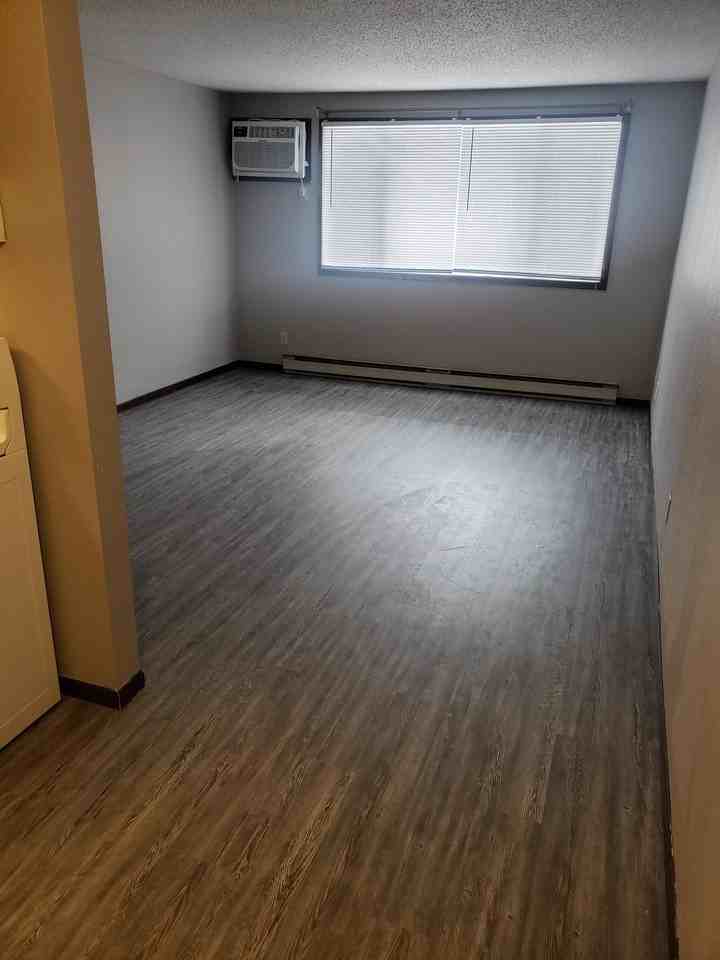 204 Kenwood DriveApt. #204-104 - Photo 2 of 9
