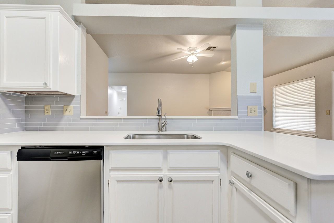 1904 Pendleton Dr #1 - Photo 7 of 18