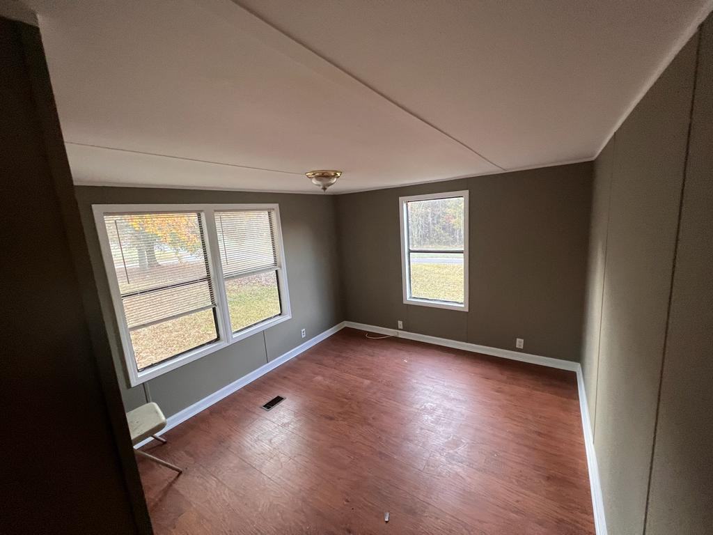 323 Reid Rd #6 - Photo 3 of 9