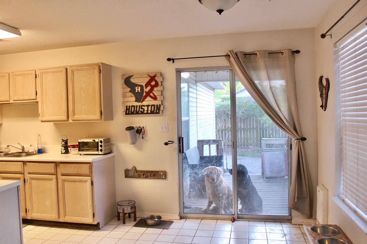 196 Lola Cir #1 - Photo 4 of 10