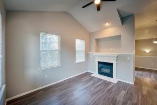 10550 E Iowa Ave - Photo 1 of 1