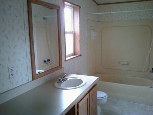 1283 W 1st Ave - Photo 2 of 7