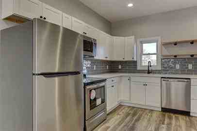 1415 S 4th St - Photo 3 of 12