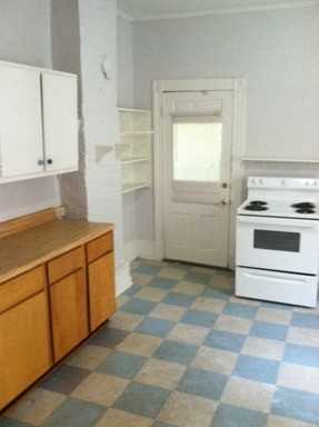 602 5th Ave - Photo 2 of 8