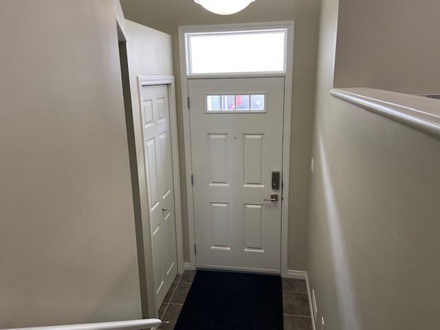 2905 141 Street SW - Photo 3 of 18