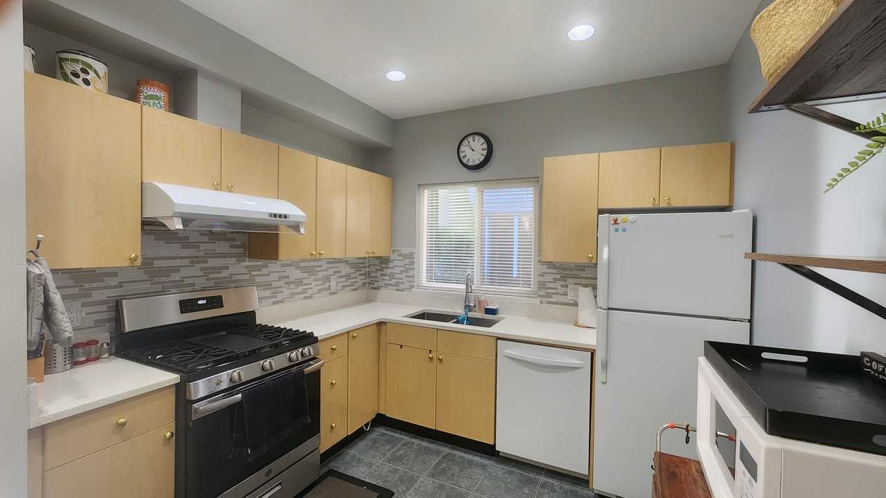 7680 Bennett Road - Photo 2 of 15