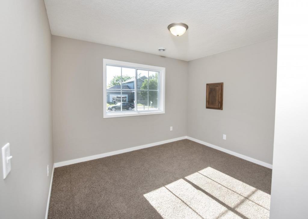 18870 Tyler St Nw - Photo 3 of 14