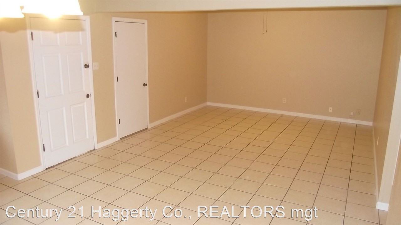 5304 Plainview Dr - Photo 2 of 15