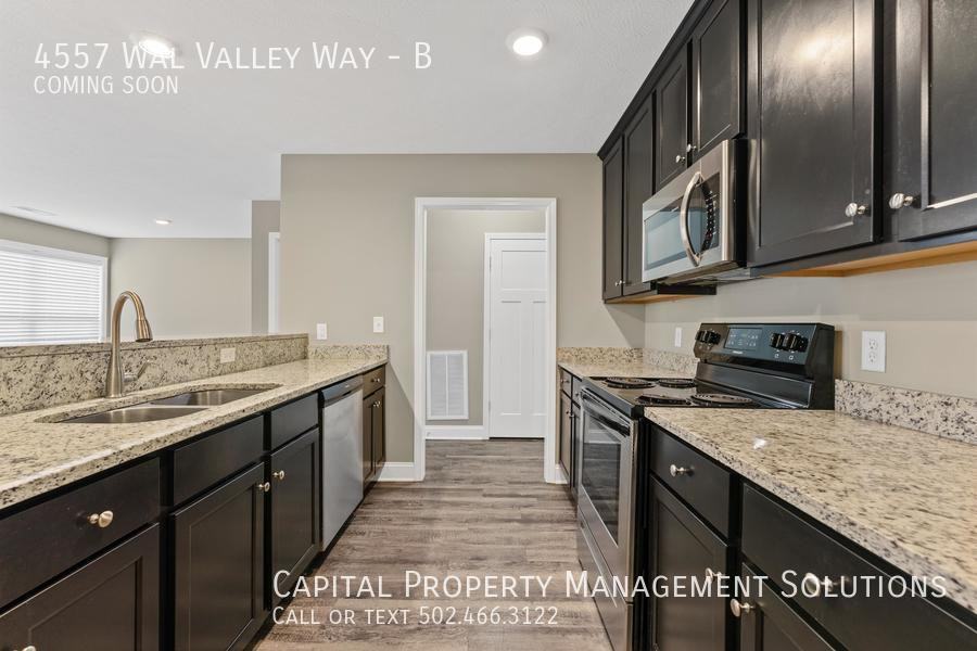 4557 Wal Valley Way #B - Photo 3 of 9