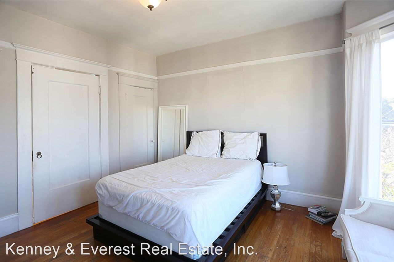 2230 Mission St #21 - Photo 3 of 12