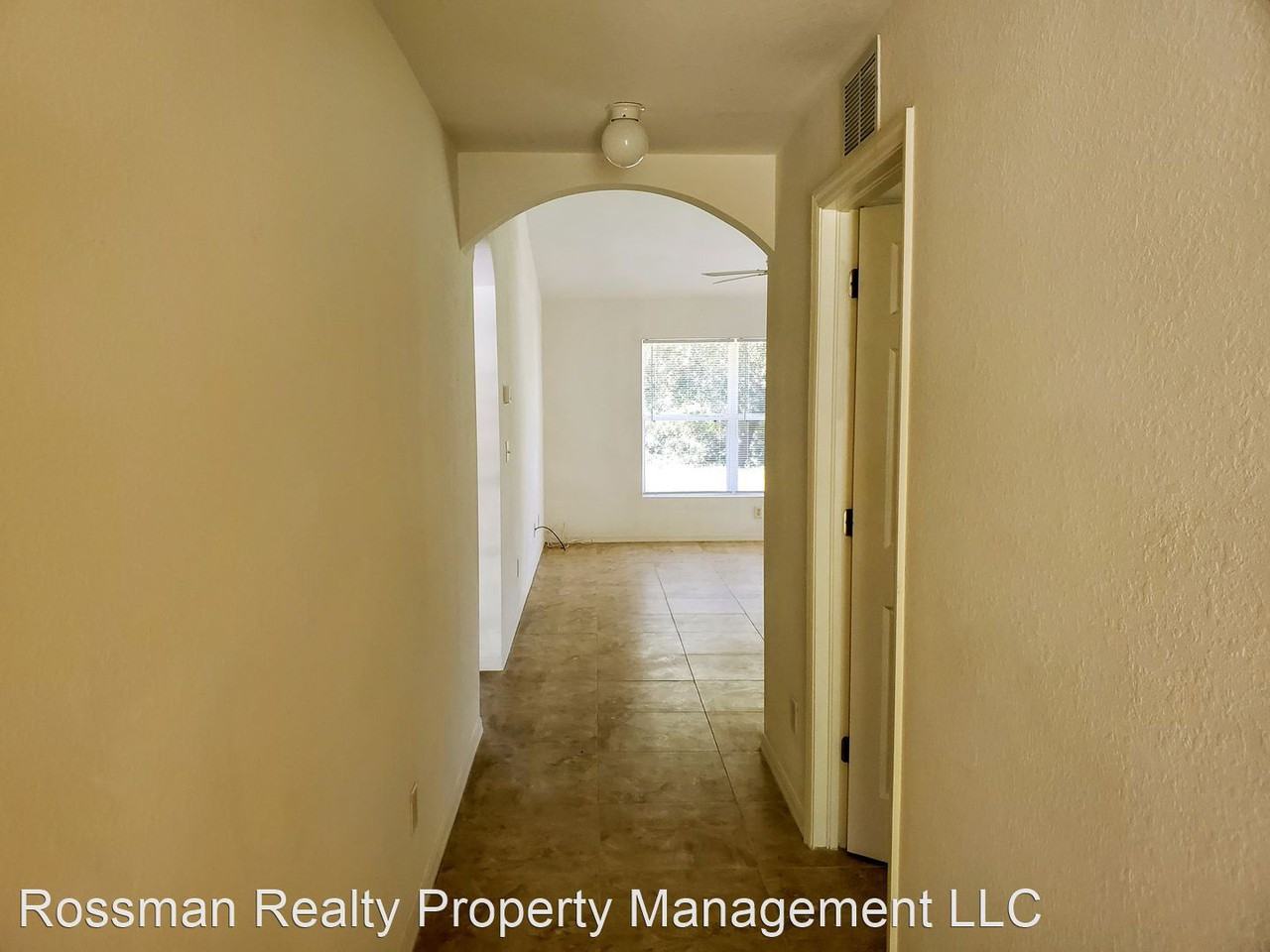 305/307 Urbana St - Photo 2 of 17