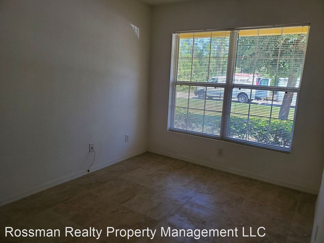 305/307 Urbana St - Photo 3 of 17