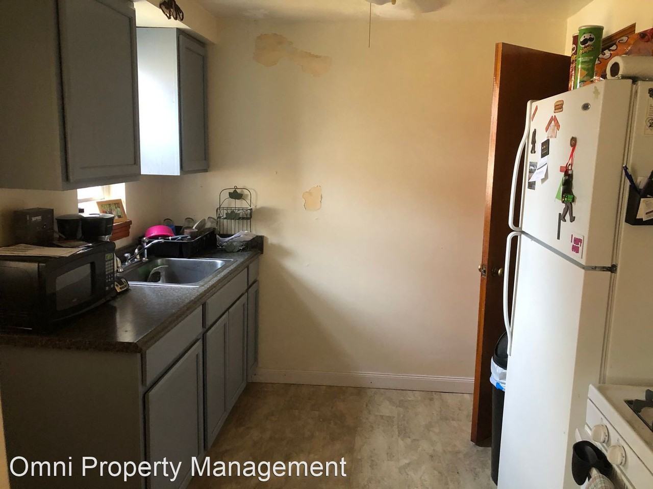 797 23rd St - Photo 2 of 9