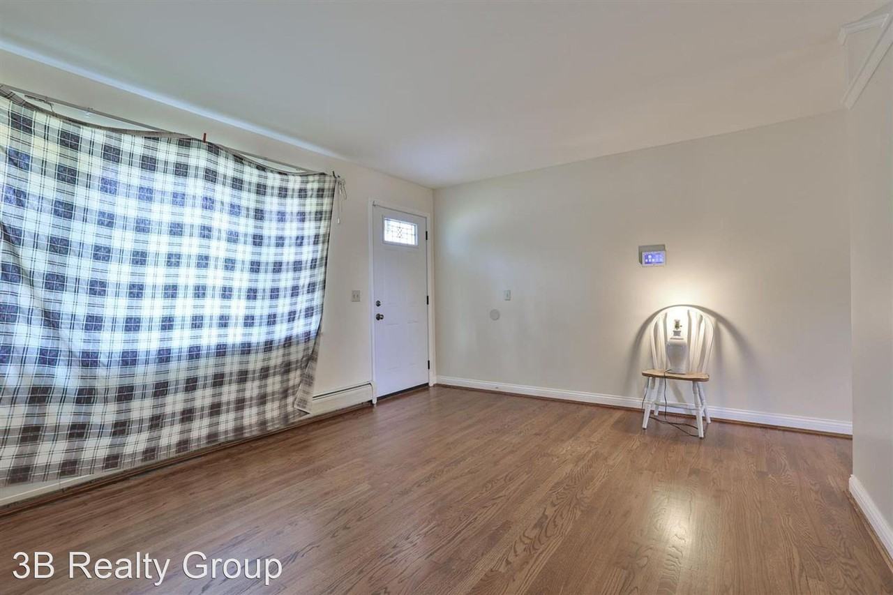 4322 Westwood Northern Blvd - Photo 2 of 23