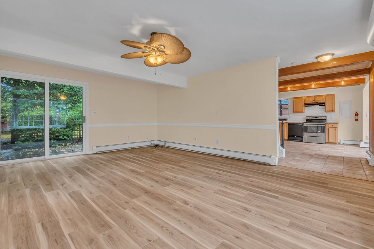 25 Park Ave - Photo 2 of 15