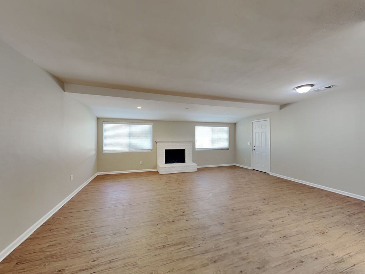 1969 San Gabriel St - Photo 2 of 8