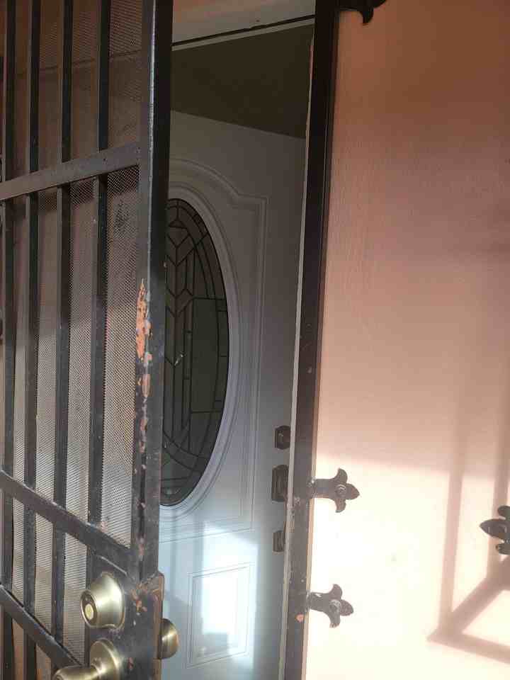 1092 Nw 24th St #1092 - Photo 3 of 7