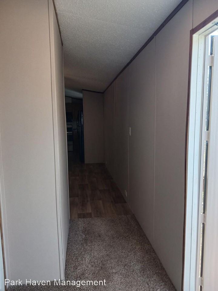 4001 US HWY 41 - Photo 3 of 14