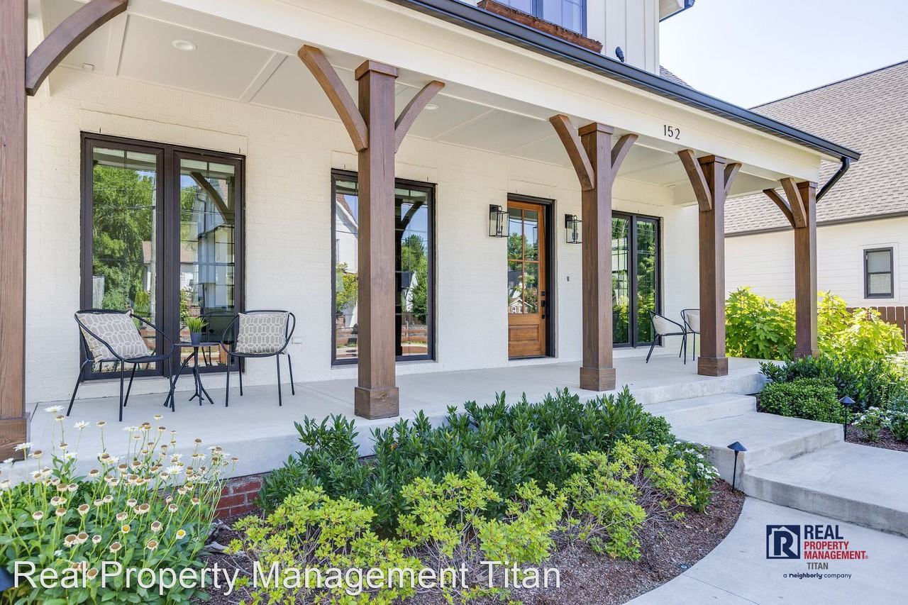 152 11th Ave S - Photo 3 of 24